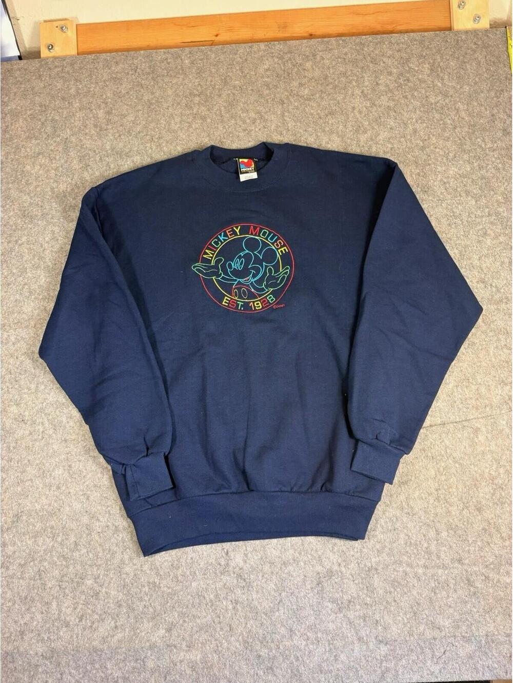 Vintage mickey mouse crewneck sweatshirt Size XL